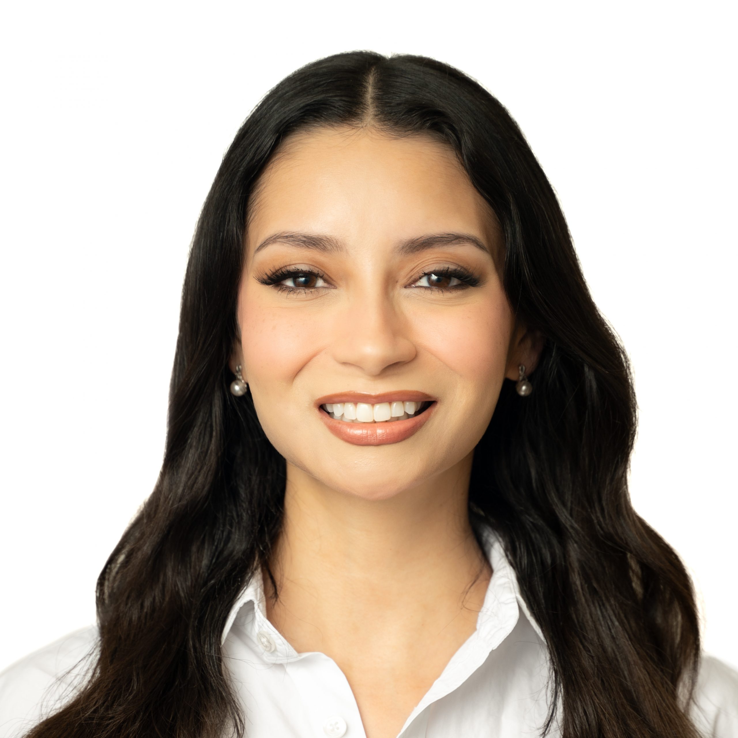 Winnipeg family dentist Dr. Michelle Flores